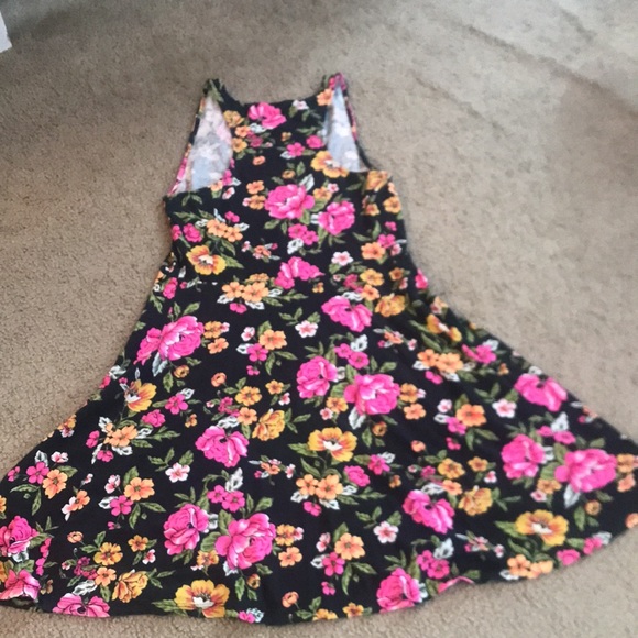 🌸NEW🌸 Forever 21 Flower Dress - Picture 12 of 16